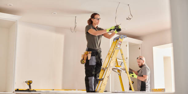 Best Affordable Emergency Electrician  in Bradford, RI